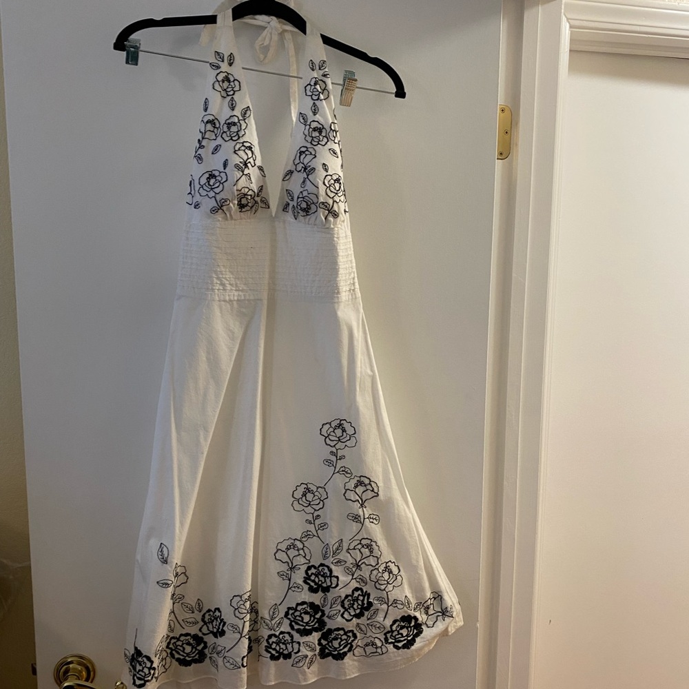 White House Black Market size 0 halter dresss